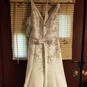 New wedding dress